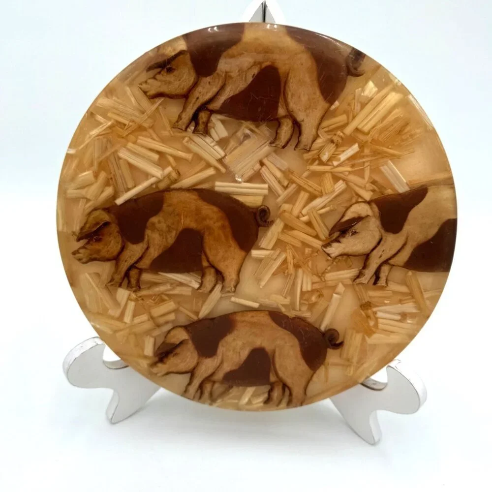 Colorflo Vintage Handmade Farm-Pigs-Hay Embedded Lucite Resin Trivet